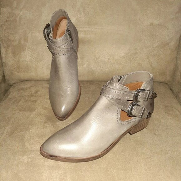 FRYE-Ray Deco Western Shootie/Bootie Ankle Boot-Grey Leather-6M-NWOB - Picture 1 of 7
